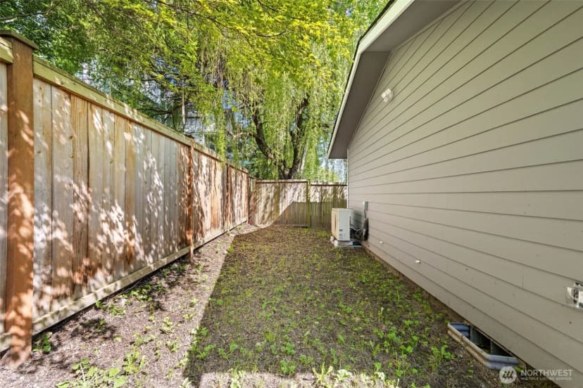 Property photo for 1411 26th Avenue, Seattle photo 23