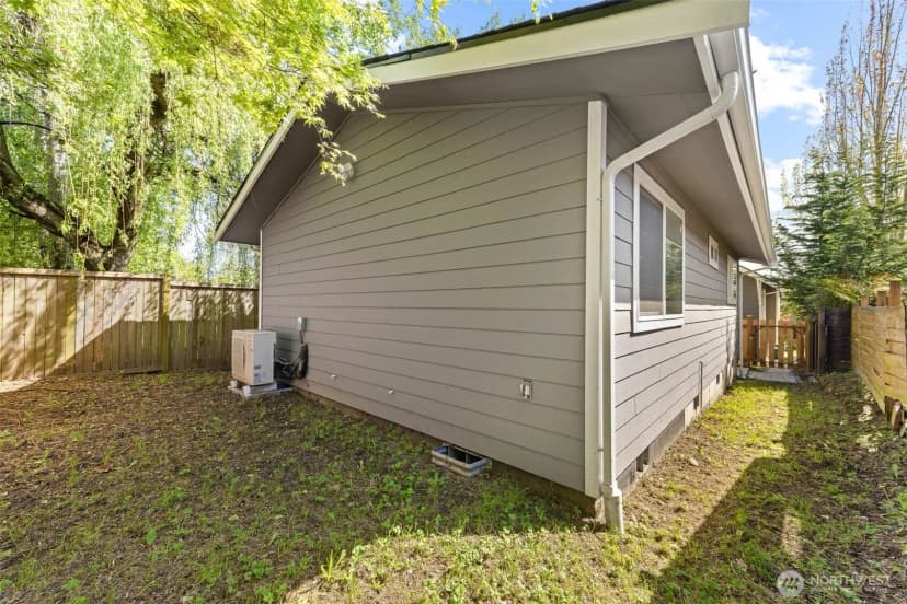 Property photo for 1411 26th Avenue, Seattle photo 22
