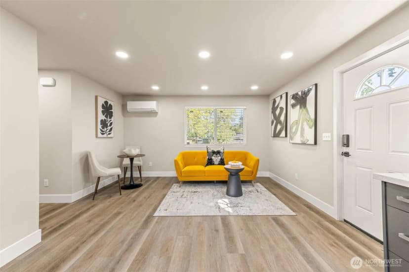 Property photo for 1411 26th Avenue, Seattle photo 6
