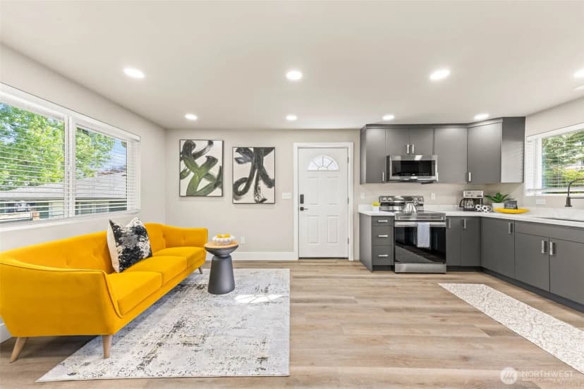 Property photo for 1411 26th Avenue, Seattle photo 5