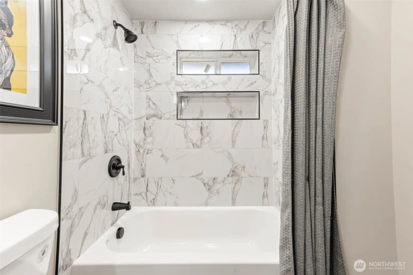 Property photo for 1411 26th Avenue, Seattle photo 16