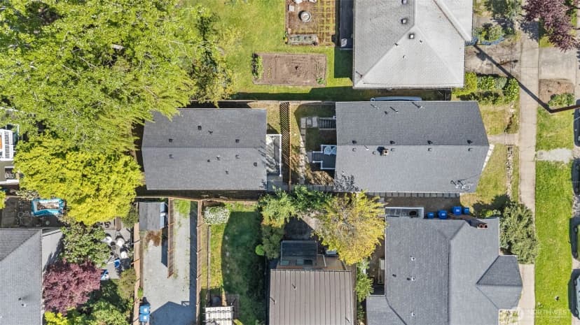 Property photo for 1411 26th Avenue, Seattle photo 30