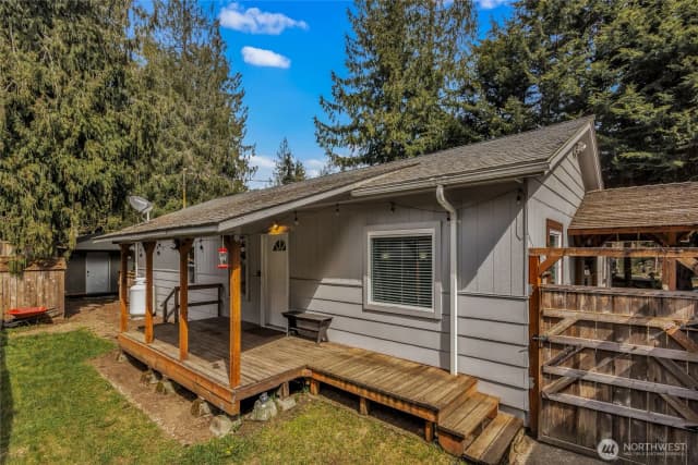 Property photo for 140 Skyline Drive, Port Angeles photo 2