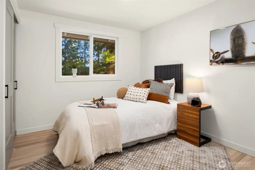 Property photo for 1023 109th Avenue Se, Bellevue photo 27