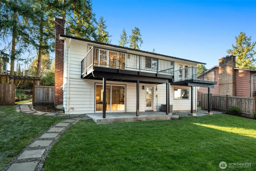 Property photo for 1023 109th Avenue Se, Bellevue photo 31
