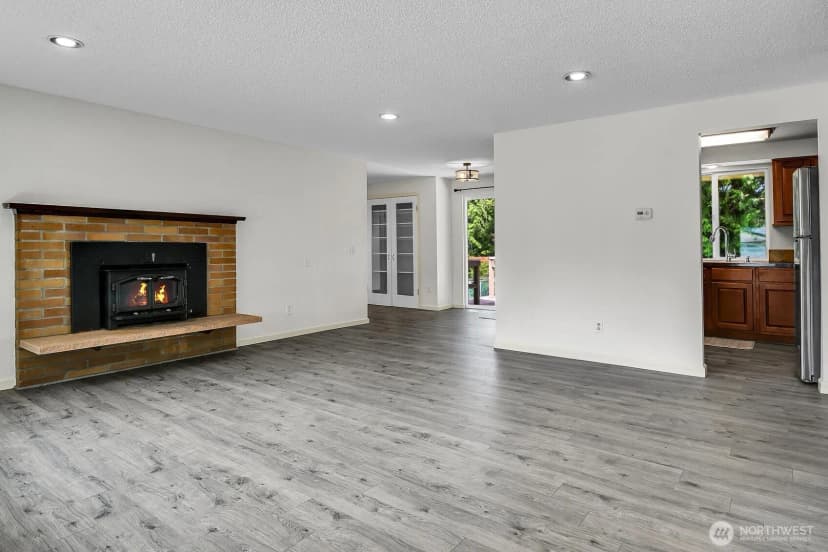 Property photo for 2420 Sw 326th Street, Federal Way photo 9