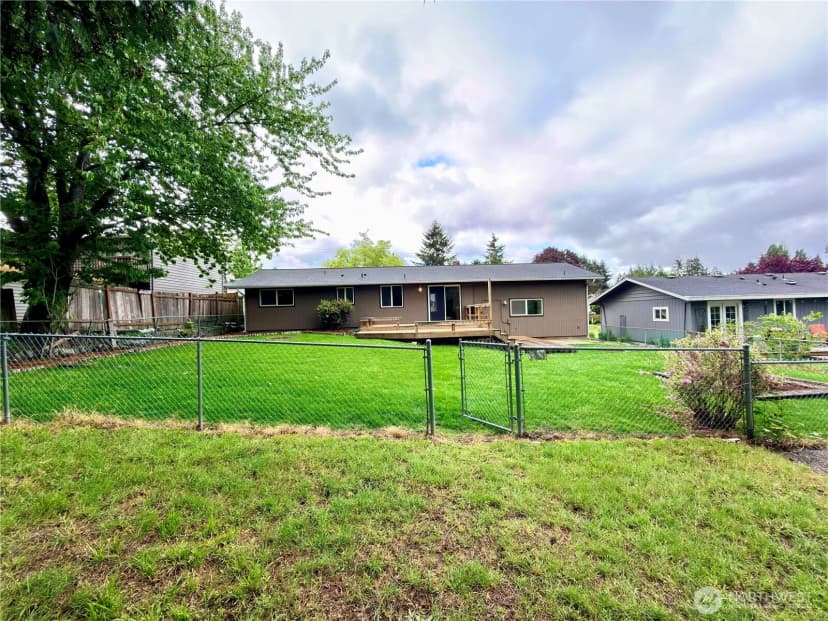 Property photo for 2420 Sw 326th Street, Federal Way photo 31