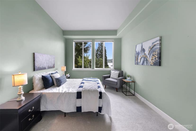 Property photo for 1120 W Lake Sammamish Parkway Se, Bellevue photo 21
