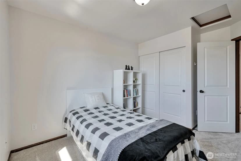 Property photo for 13112 27th Place W, Everett photo 14