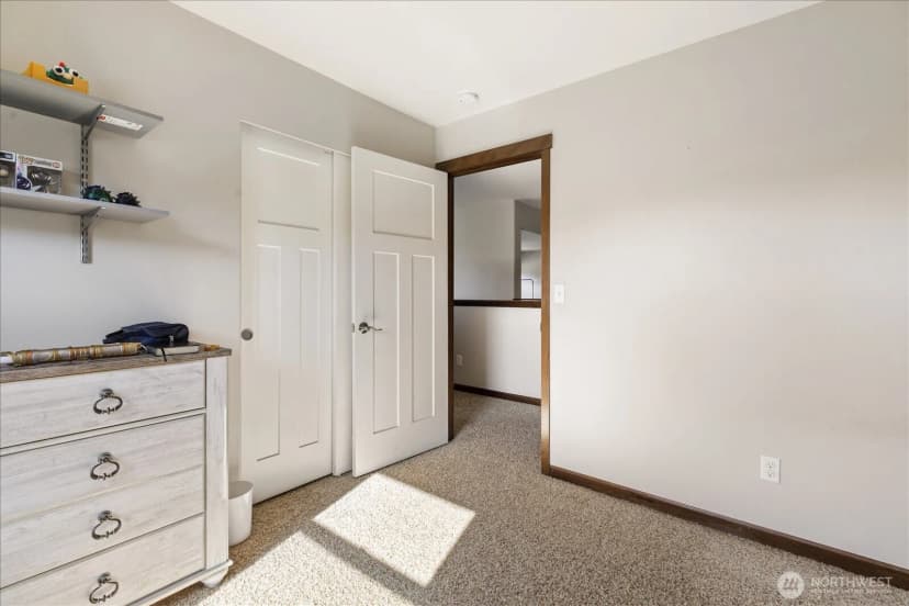 Property photo for 2837 Sw Fairway Point Drive, Oak Harbor photo 33