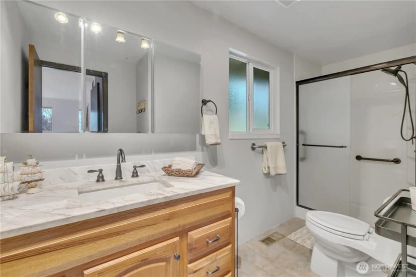 Property photo for 32544 24th Avenue Sw, Federal Way photo 17