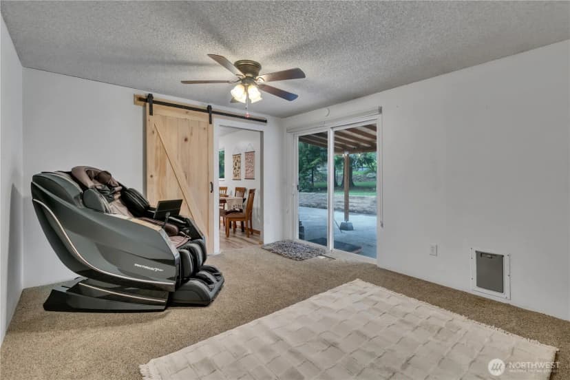 Property photo for 32544 24th Avenue Sw, Federal Way photo 14