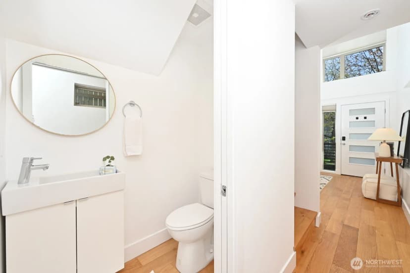 Property photo for 2108 E James Street #a, Seattle photo 9