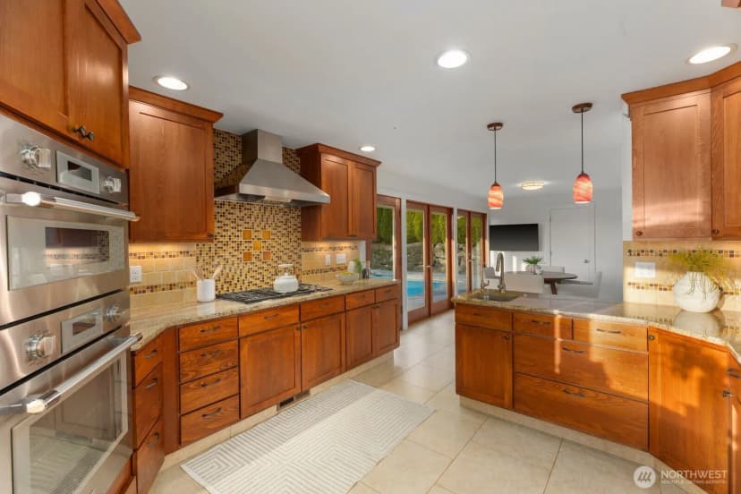 Property photo for 702 Rhodora Heights Road, Lake Stevens photo 15