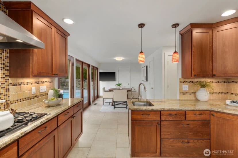 Property photo for 702 Rhodora Heights Road, Lake Stevens photo 13