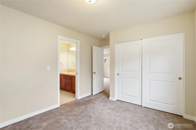 Property photo for 10248 242nd Avenue Ne, Redmond photo 26