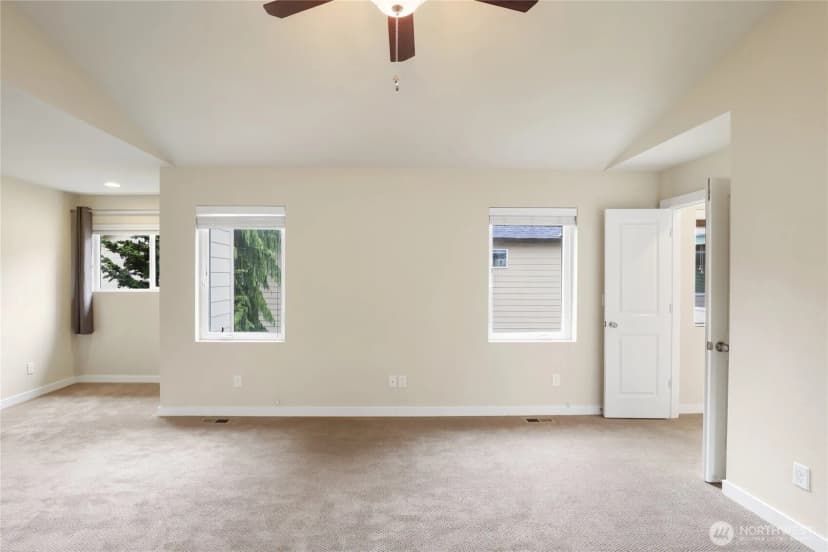 Property photo for 10248 242nd Avenue Ne, Redmond photo 24