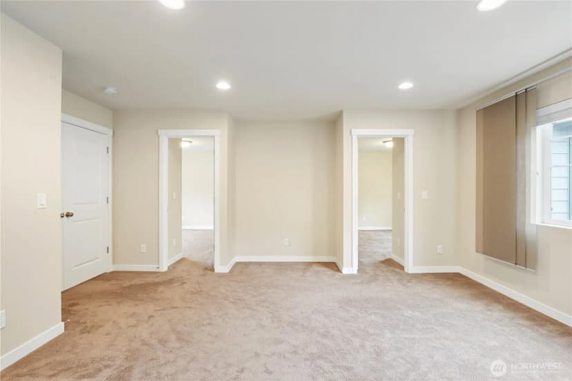 Property photo for 10248 242nd Avenue Ne, Redmond photo 23
