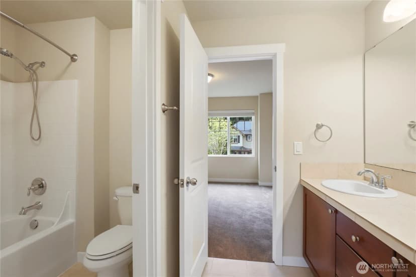Property photo for 10248 242nd Avenue Ne, Redmond photo 27