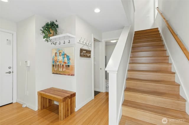 Property photo for 4411 Meridian Avenue N, Seattle photo 2