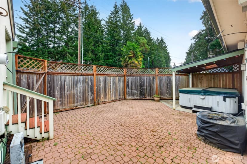Property photo for 6201 75th Avenue Ct W, University Place photo 33