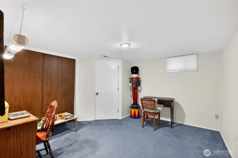 Property photo for 6201 75th Avenue Ct W, University Place photo 29