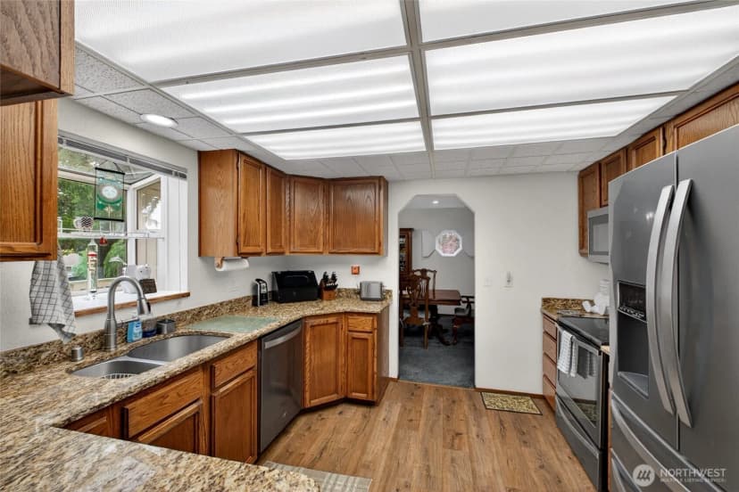 Property photo for 6201 75th Avenue Ct W, University Place photo 13