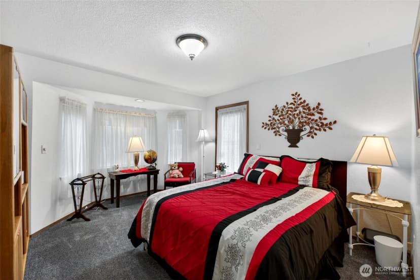 Property photo for 6201 75th Avenue Ct W, University Place photo 16