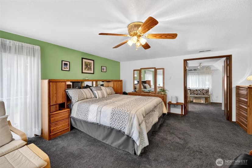 Property photo for 6201 75th Avenue Ct W, University Place photo 19