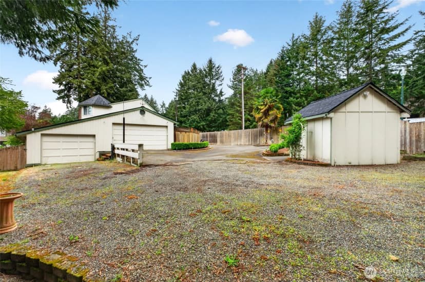 Property photo for 6201 75th Avenue Ct W, University Place photo 38