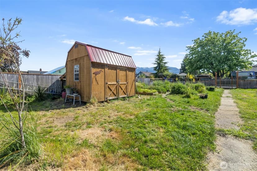 Property photo for 233 W Third Street, Port Angeles photo 28