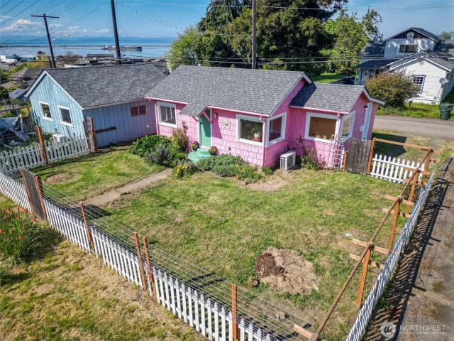 Property photo for 233 W Third Street, Port Angeles photo 4