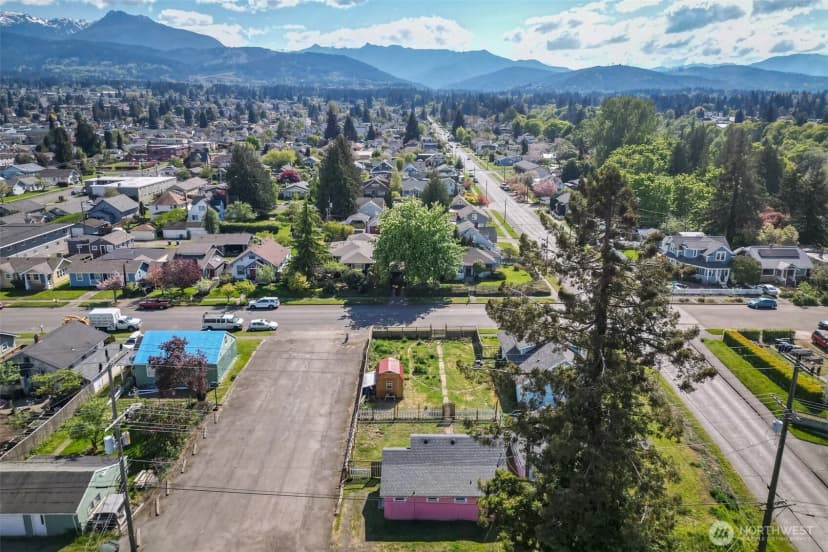 Property photo for 233 W Third Street, Port Angeles photo 33