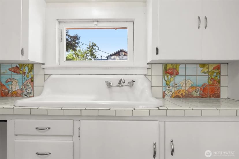 Property photo for 233 W Third Street, Port Angeles photo 15