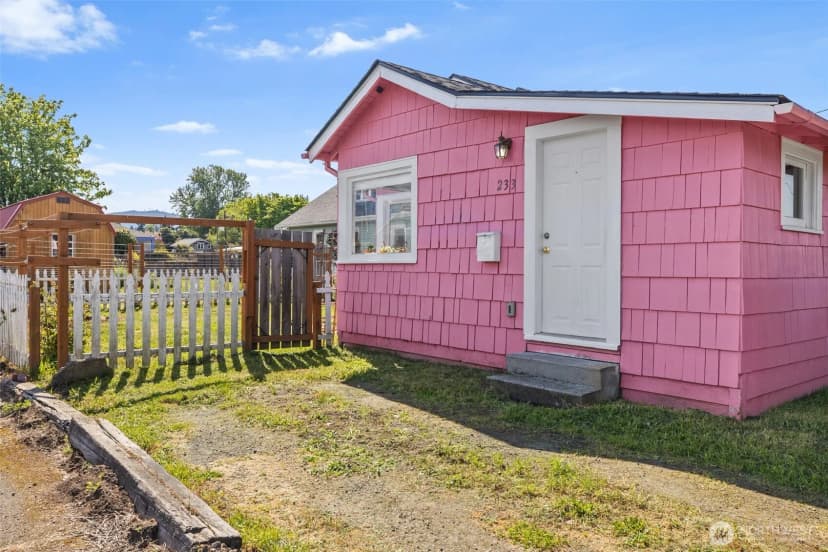 Property photo for 233 W Third Street, Port Angeles photo 6
