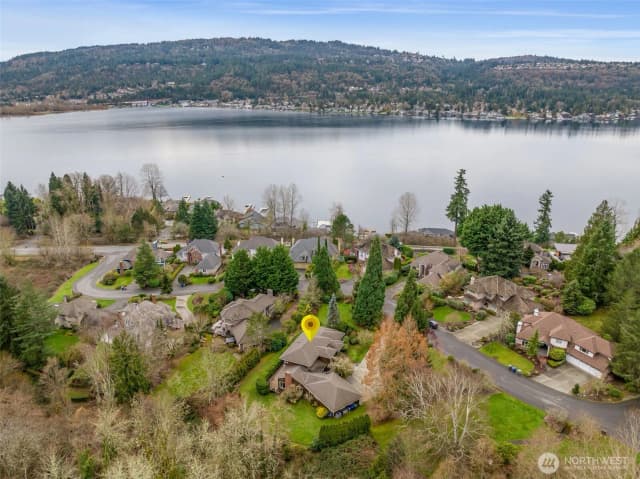 Property photo for 4116 205th Avenue Se, Sammamish