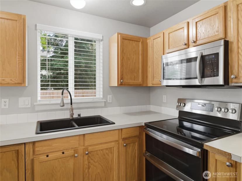 Property photo for 2214 179th Street Ct E, Tacoma photo 8