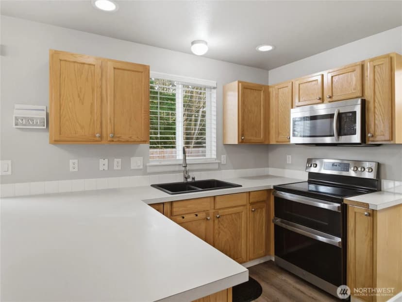 Property photo for 2214 179th Street Ct E, Tacoma photo 7