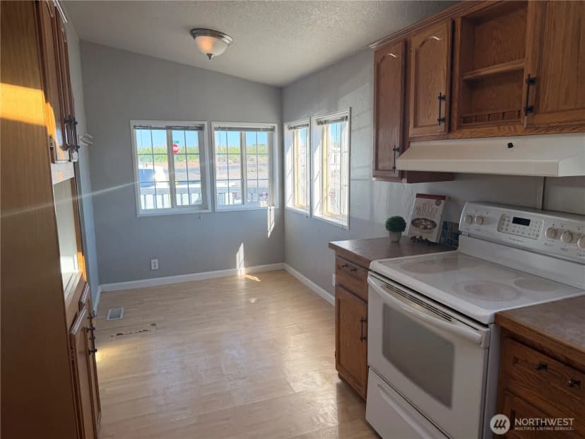 Property photo for 612 Orchard Drive Sw, Mattawa photo 6