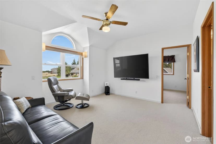 Property photo for 1104 120th Place, Long Beach photo 23