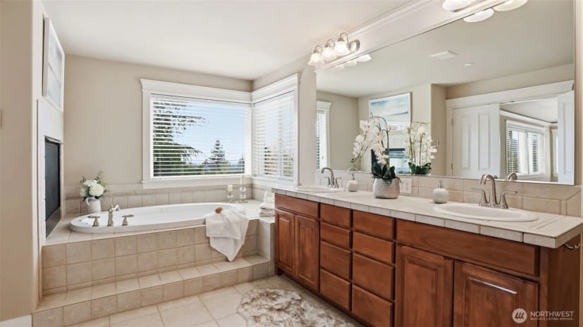 Property photo for 11935 Se 76th Street, Newcastle photo 26