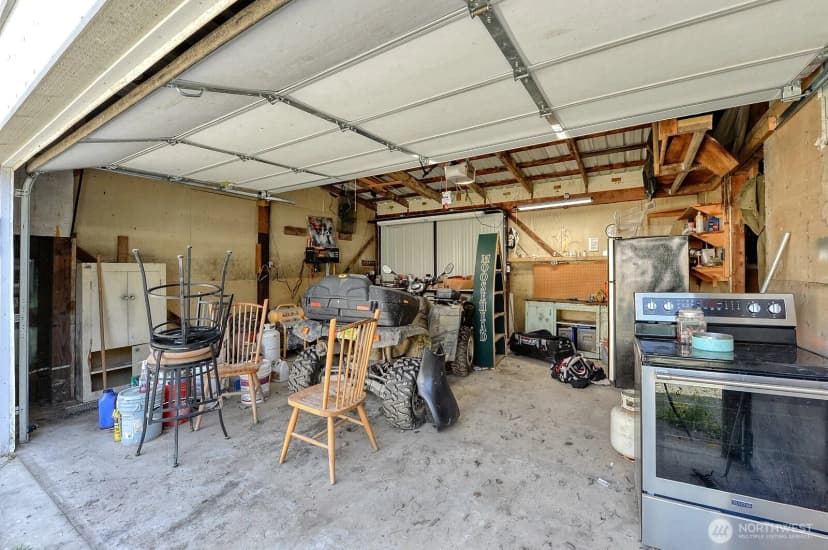 Property photo for 425 N Hawthorne Street, Burlington photo 23
