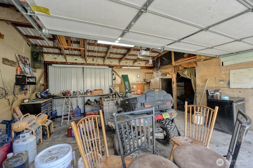 Property photo for 425 N Hawthorne Street, Burlington photo 22