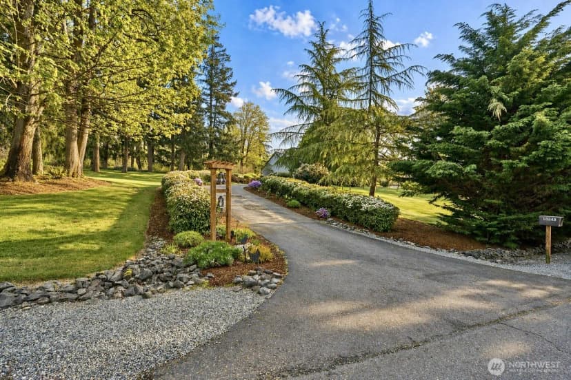 Property photo for 18248 240th Ave Se, Maple Valley photo 5