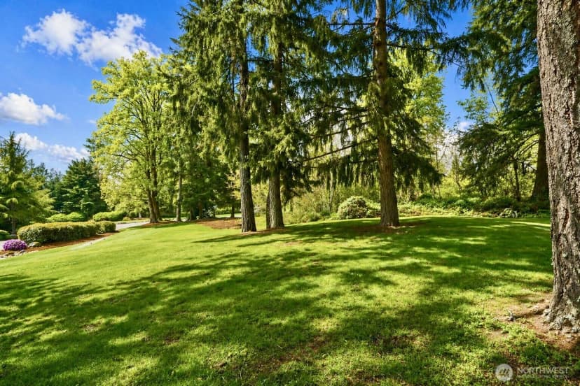 Property photo for 18248 240th Ave Se, Maple Valley photo 35