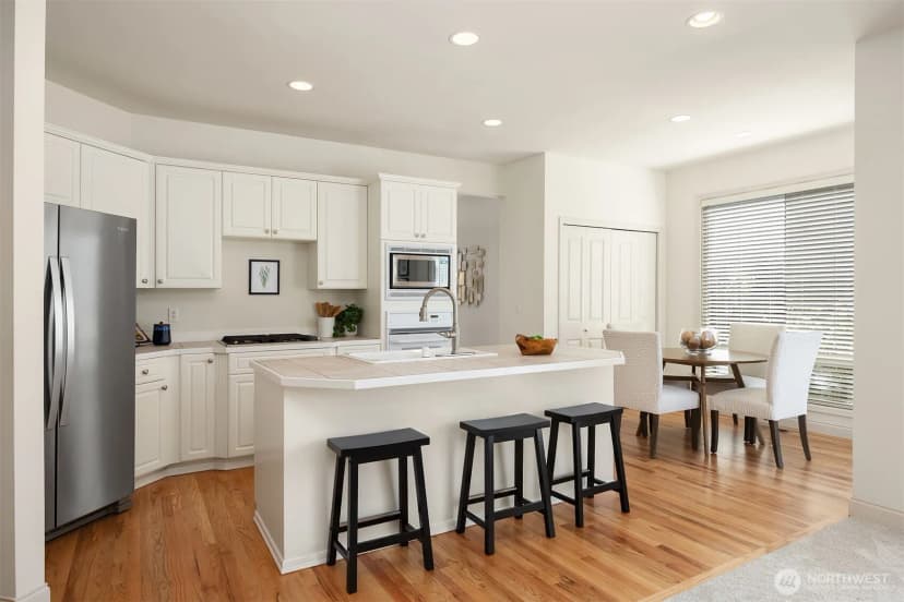 Property photo for 23713 Se 5th Court, Sammamish photo 8