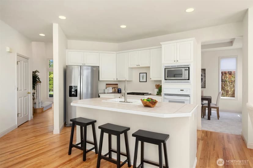 Property photo for 23713 Se 5th Court, Sammamish photo 7