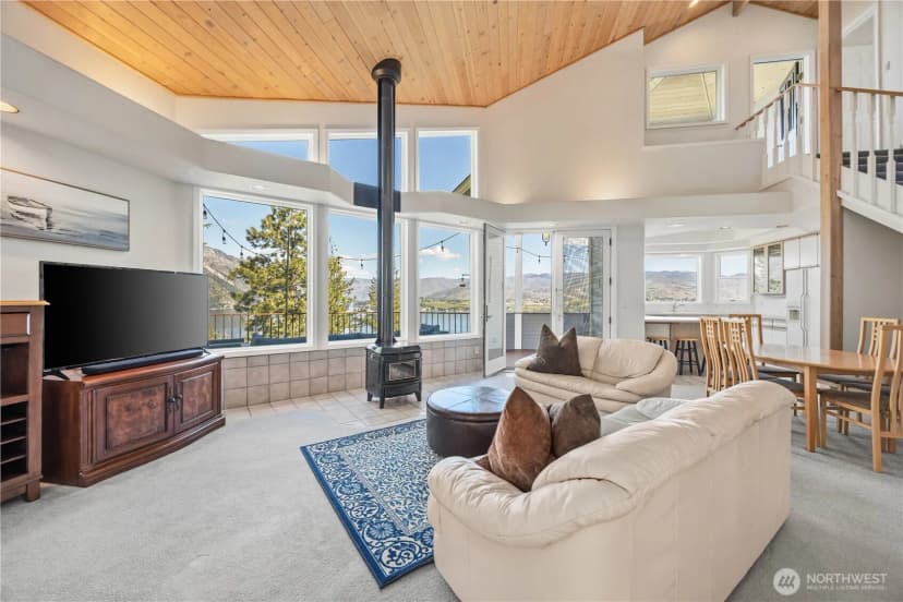 Property photo for 7420 Navarre Drive, Chelan photo 8