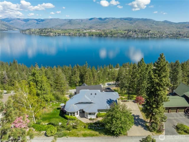 Property photo for 7420 Navarre Drive, Chelan photo 3