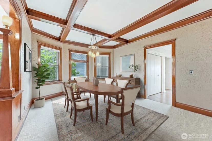 Property photo for 2025 Boylston Avenue E, Seattle photo 19